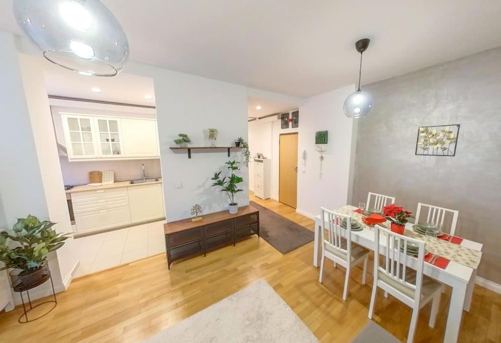 Old Town Spacious Apartment Bucharest Exterior photo